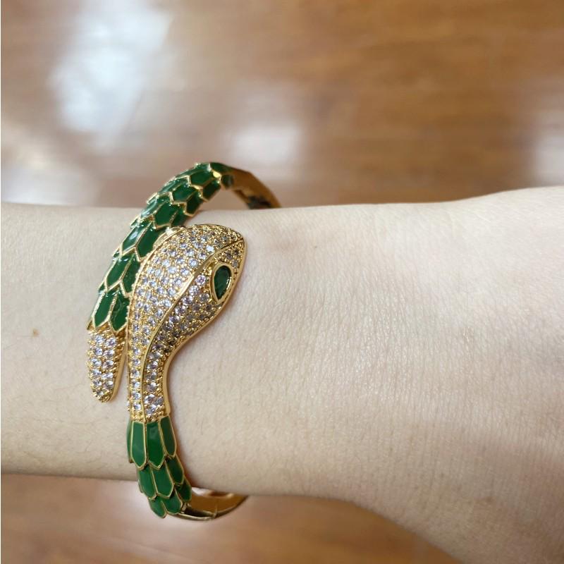 2024 Exquisite Snake Armlet: Luxury European & American Women's Bracelet