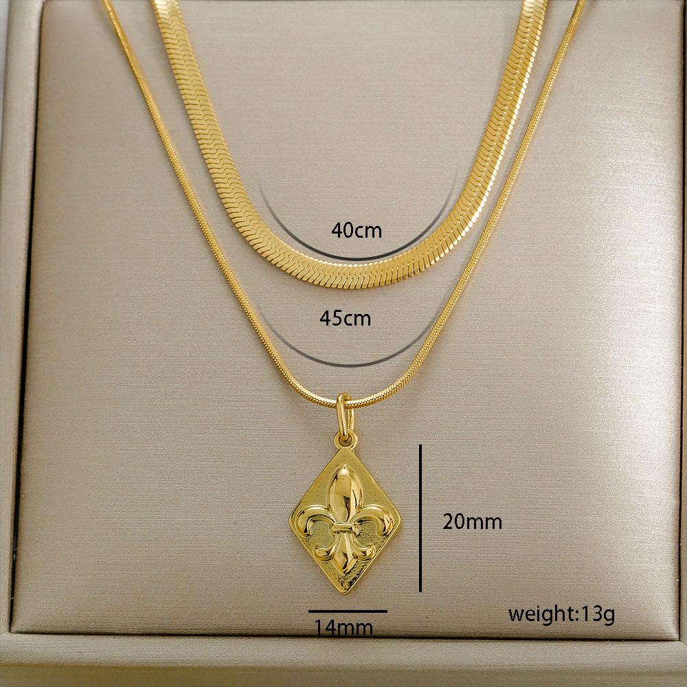 Custom 304 Stainless Steel 18K Gold Plated PVD Doble Collarbone  Necklace Waterproof Heart Butterfly Pendant Women