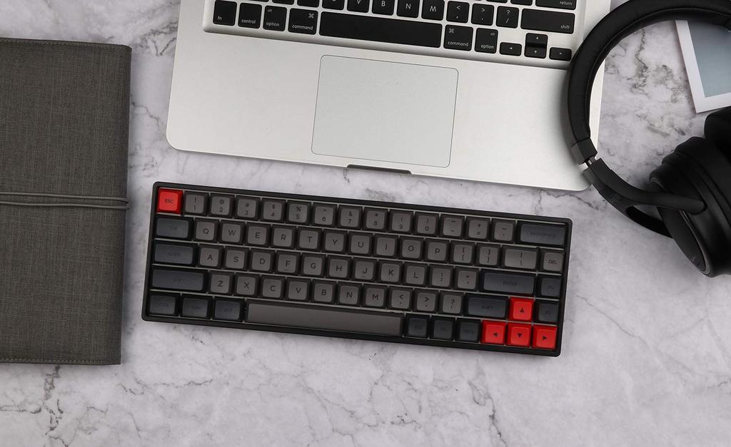 Механическая клавиатура EPOMAKER GK68X с 68 клавишами и горячей заменой RGB, с модулем разделенного пробела, колпачки клавиш PBT GSA с подложкой под краситель, 3Fn, программируемые макросы для коричневого и серого цветов