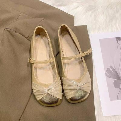 Французские туфли Мэри Джейн для женщин весна 2025 новая обувь Xiaoxiangfeng с мелким вырезом на плоской подошве с юбкой женская обувь