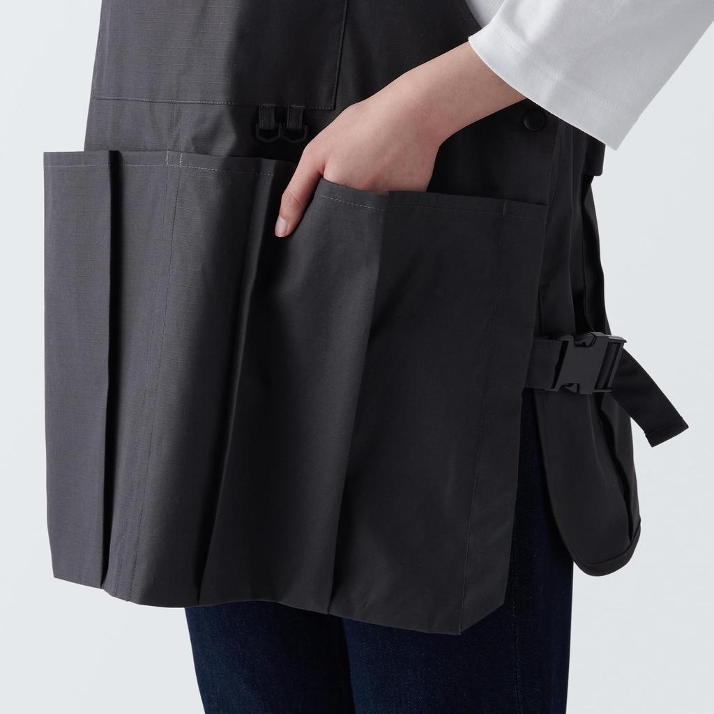 MUJI Outdoor Apron Made from Material Free 84294617 Flame-retardant - Size, Black,