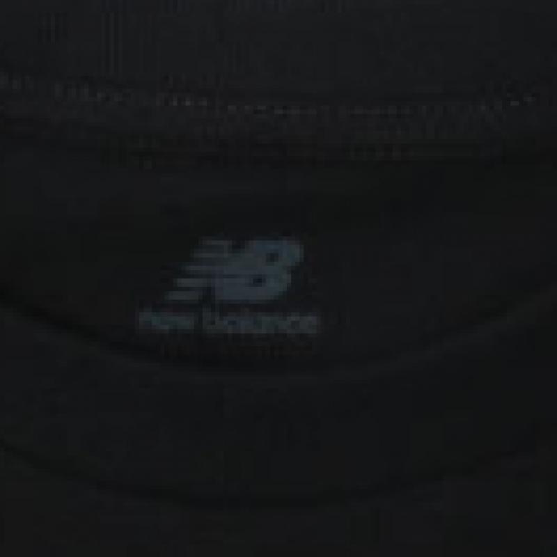 New Balance Женская футболка с коротким рукавом SPORTS ESSENTIALS с логотипом из джерси, черная, WT41502 BK