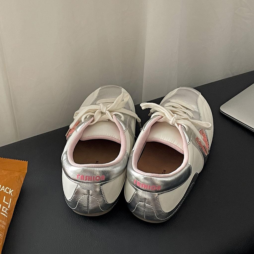 Internet Celebrity White Retro Flat-bottomed Agande Training Shoes Women's 2025 New Summer Versatile Skirt Soft Baseplate Shoes