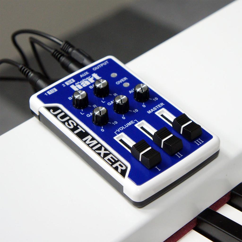 Микшерный пульт Maker hart Just Mixer Стерео Аудио и Питание от USB 3-входовый Микшер/Батарея (синий)