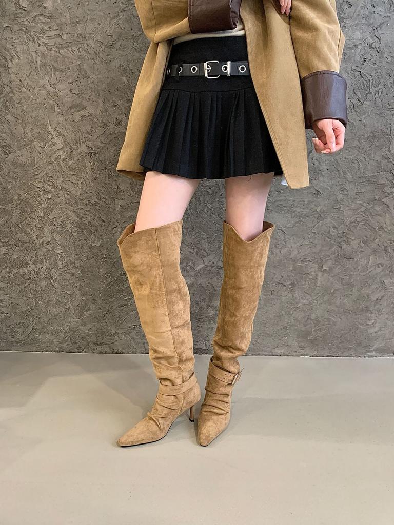 New pleated thin high-heeled piled boots, European and American boots, belt buckle but knee square head high boots