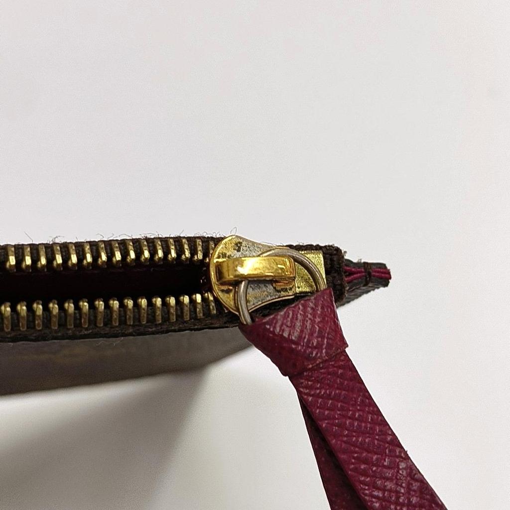 [Б/У] Сумка Felicie Pochette Classic Monogram с покрытием из канвы и кожи, трехкомпонентная, на цепочке - Хорошее состояние #1SXHQ7D