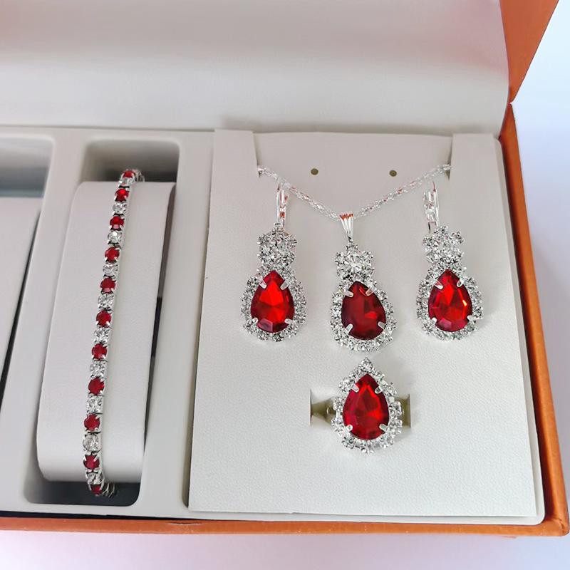 Капля Воды Сердце Ювелирные Изделия Три предмета Ожерелье Серьги Кольцо Алмазный Кулон Женские Украшения