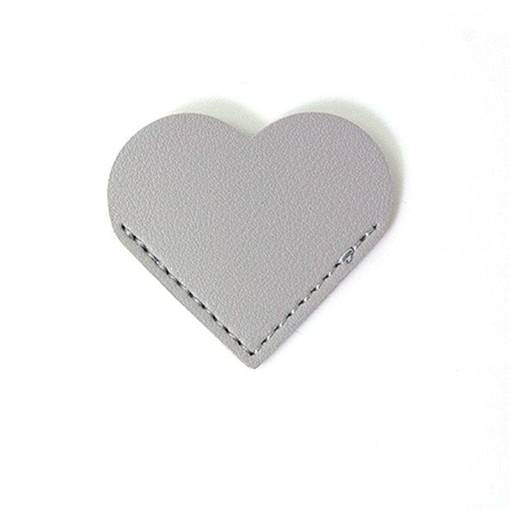 Heart-shaped Leather Bookmark Vintage Book Page Marker Portable Corner Page Marker Books