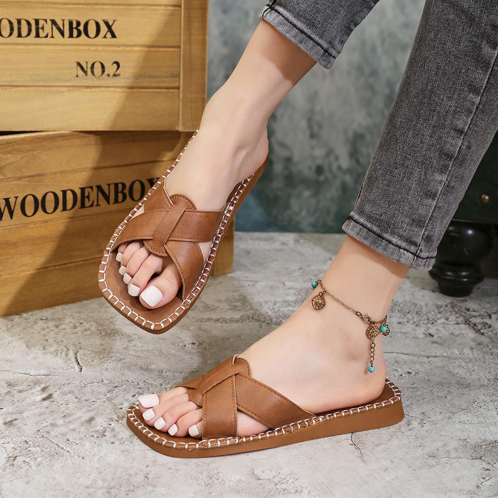 Summer New Foreign Trade Large Size Cool Slippers Fashion Cross with Beach Cool Slippers Women's Spot Cool Slippers