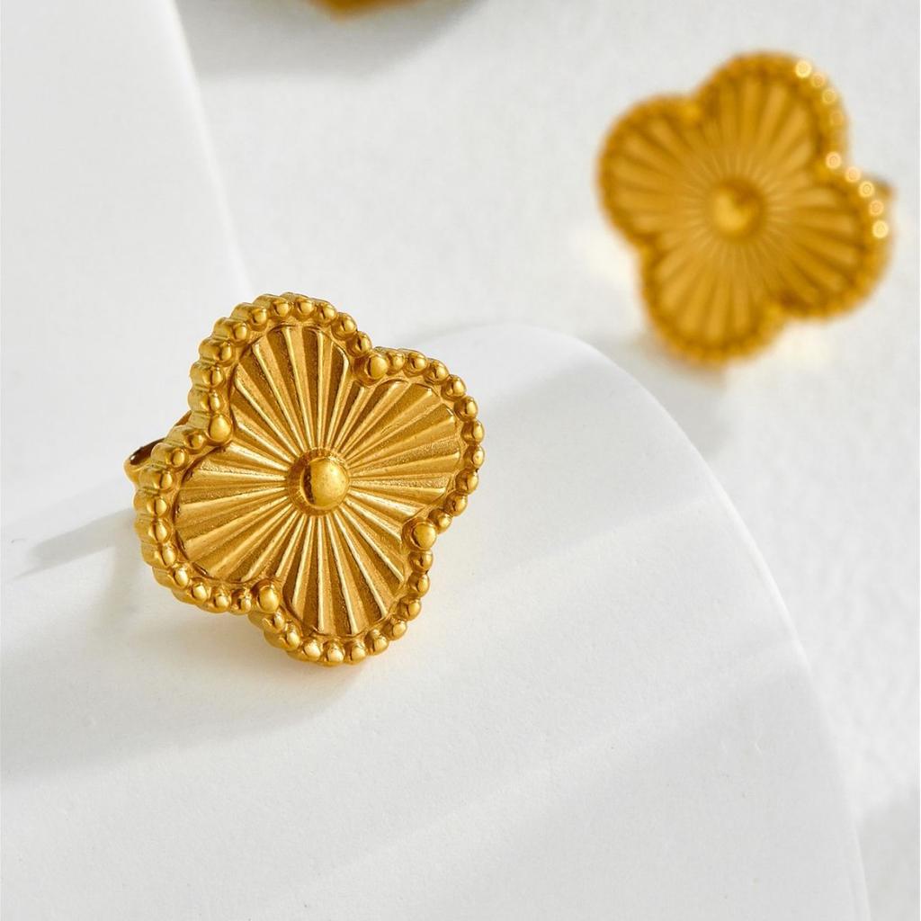 Новые серьги-цветы Dopamine не теряют цвет, пожилая женщина, личность, простые ювелирные изделия, серьги из титановой стали с четырьмя листами клевера