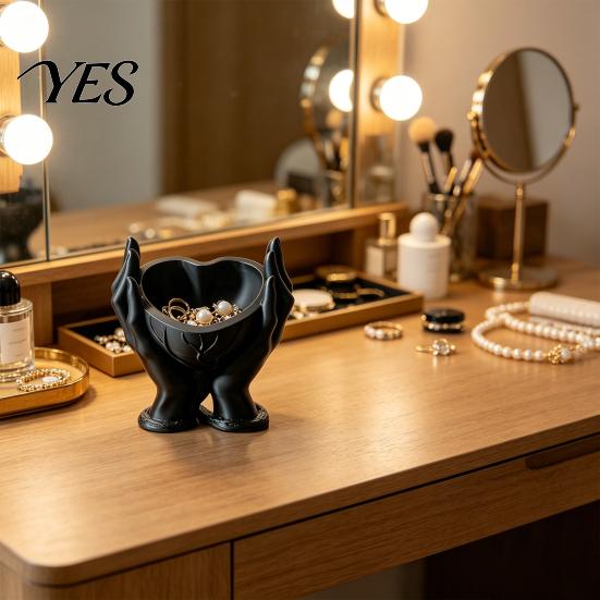 Decorative Storage Container Hands Holder, Creative Heart-Shaped Desktop Organizer, Multi-Purpose Jewelry Multi-purpose Solution Tray And Key