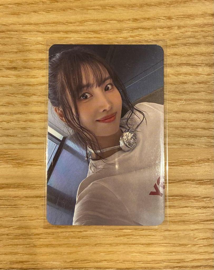 [USED] TWICE Strategy BDM Lucky Drop Momo