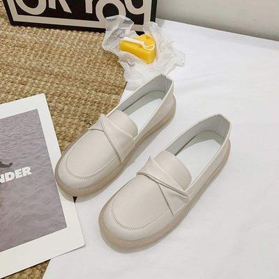 Женская обувь для медсестер 2025 новая обувь Doudou на одной педали, универсальная обувь на мягкой подошве и плоской подошве, белая обувь, маленькие кожаные туфли, весенне-осенние туфли