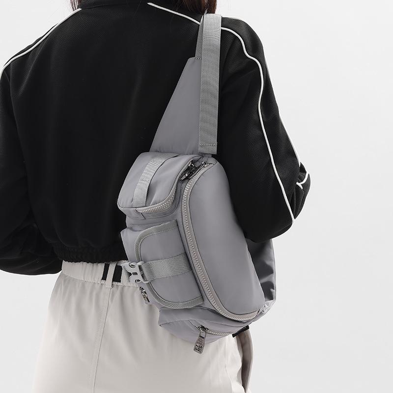 Повседневная и универсальная спортивная сумка для путешествий на открытом воздухе, вместительная, легкая и водонепроницаемая сумка через плечо на груди