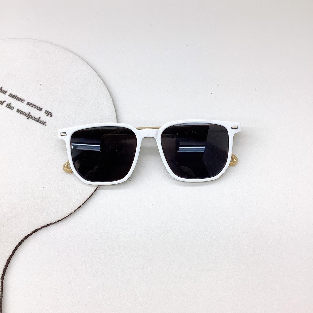 Детские солнцезащитные очки Box Cute Girls Sunglasses Sunscreen Shadowing Uv Protection Boys Glasses Tide