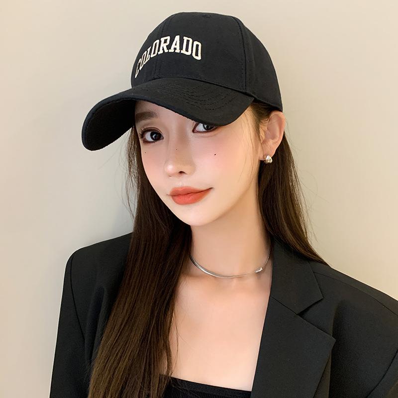Korean-style soft-top high-quality cotton wide-brim baseball cap for women and couples, versatile for street photography, trendy, face-slimming,