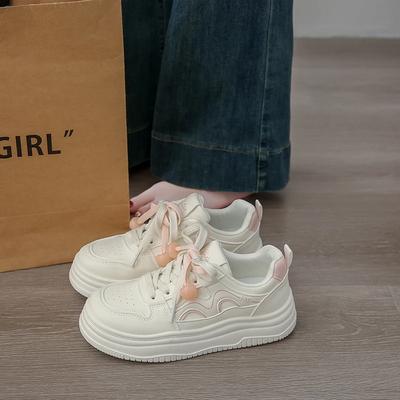 Мода 2025 Обувь для путешествий и повседневной носки Обувь на мягкой подошве Женская обувь для мамы Удобная и не вызывающая усталости Спортивная белая обувь для женщин на весну и осень