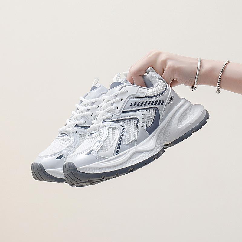 Ins Korean Version of the New Dad Shoes for Women 2025 Spring Student Running Sports Thick Sole Heightening Casual Shoes for Women LD889