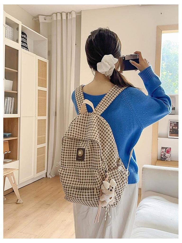 Japanese Retro Plaid Backpack for Women - Lightweight Autumn/Winter Bag for Middle and High School Girls