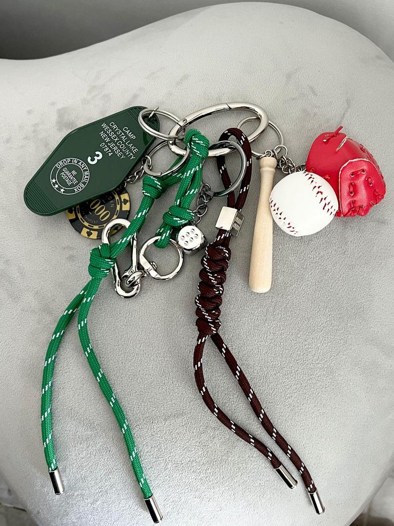 Оригинальный нишевый дизайн брелок для ключей в стиле таксы, подвеска для сумки