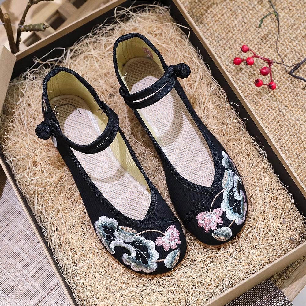 New Women's Embroidered Shoes Single Shoes Flower Cloth Shoes Women's Cheongsam Shoes Shoe Buckle White Red Black Shoes Matching
