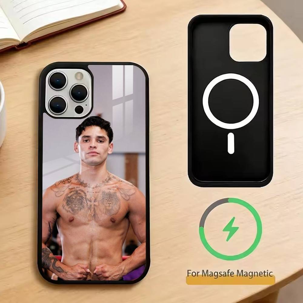 Райан Гарсия Чехол для телефона для iPhone17,16,15,14,13,12,11 Plus,Pro Магнитный для Magsafe Беспроводная зарядка