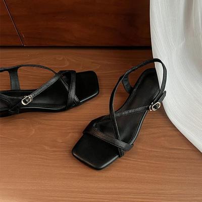 Французский ретро черный с квадратным носком танкетка супер универсальные римские сандалии женские простые темпераментные с открытым носком летние