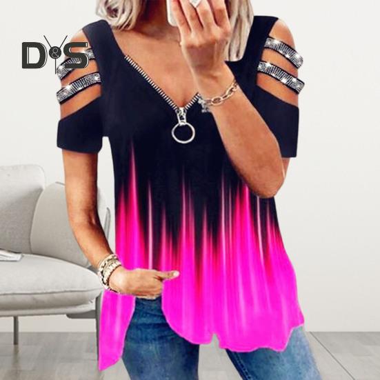 Женская летняя футболка с открытыми плечами, декор со стразами, короткие рукава, большие размеры, свободный подол, V-образный вырез, градиентный контрастный цвет, женская блузка