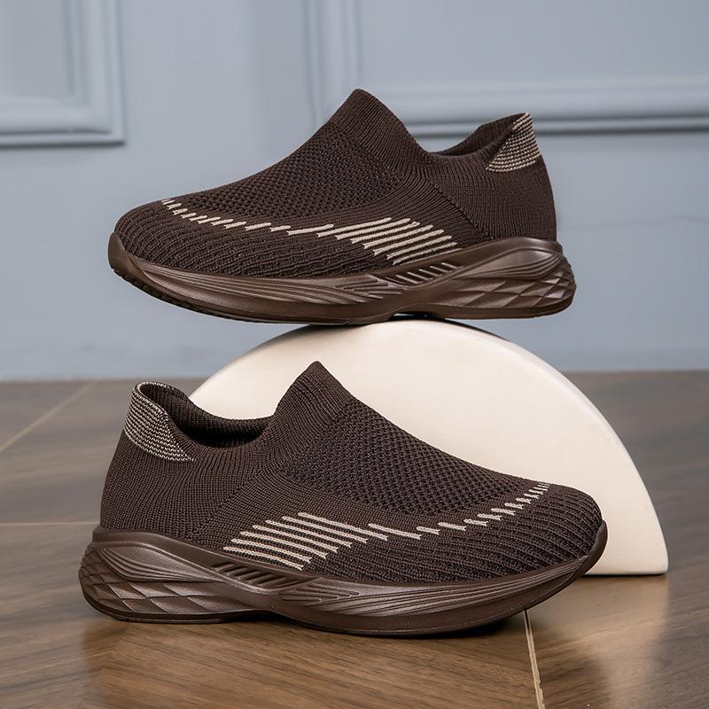 In 2024, foreign trade flying weaving classmates children's casual sports shoes boys and girls pedal youth casual shoes