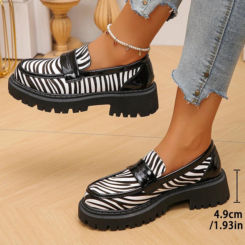 Туфли-лодочки на массивной платформе с принтом коровы и зебры женские 2025 осень из искусственной кожи на толстой подошве лоферы женские большого размера униформа обувь лолиты