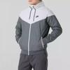 Nike Куртка WINDRUNNER Мужская Серая 727325-084