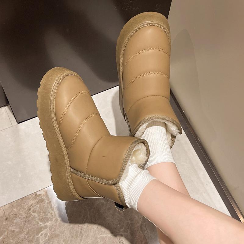 Водонепроницаемые плюшевые однотонные женские ботинки 2024 года, зимние теплые ботинки для снега, повседневная пушистая обувь на толстой платформе для женщин