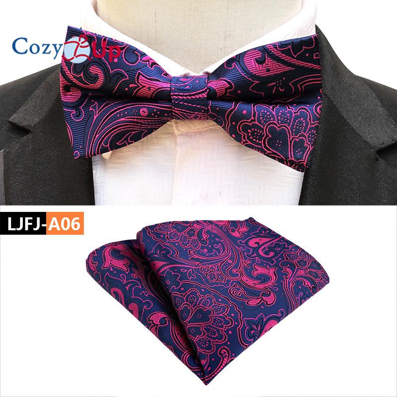 Костюм-двойка с галстуком-бабочкой и нагрудным платком с узором пейсли