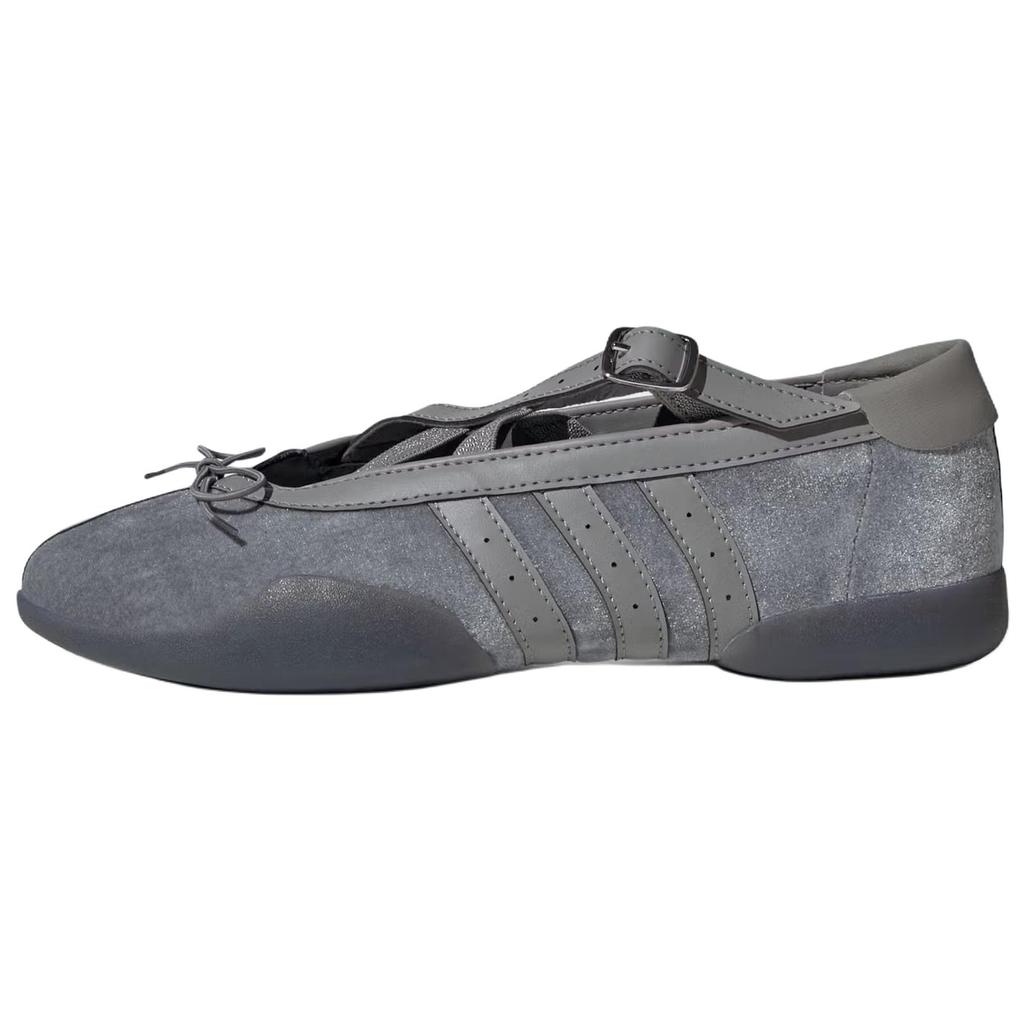 Adidas Originals Taekwondo Slip Resistant Abrasion Resistant Low top Training Shoes Women's Gray JR4487