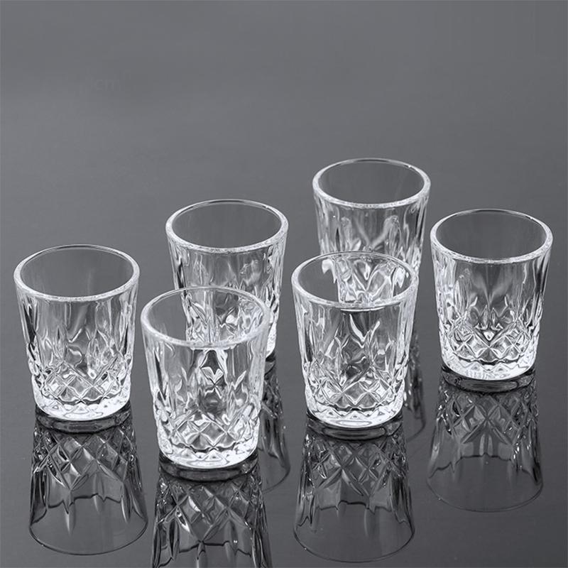 Набор из 12 бокалов для вина 50 мл Стопка Рельефный дизайн Стекло Оптовая продажа Чашки Маленькая вместимость Рюмка Гравировка Бытовая Чайная чашка