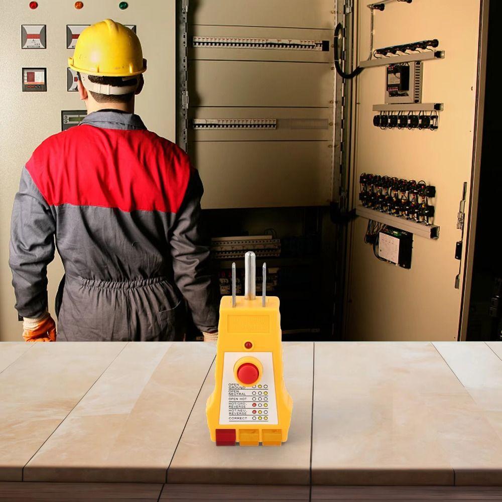 Compact Design Electrical Fault Detector Maintenance Receptacle Plug Analyzer Plug Testing