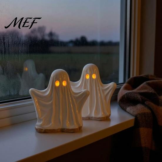 Spooky Resin Ornaments Ghost Ornament with Warm Light, Cute Luminous Figurine, Glowing Pleated Table Decorations Night Light for Tabletop And