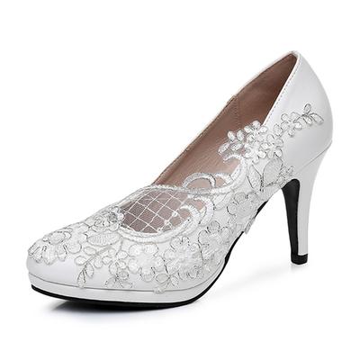 Модная обувь больших размеров 35-43 для женщин Модная женская обувь Весна Осень Вечеринка Вечер Свадьба 9см Белые кружевные туфли-платформы Слипоны