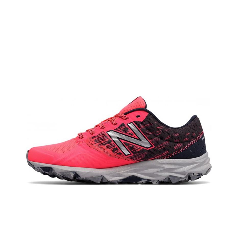 New Balance 690v2 Розово-серые женские кроссовки WT690LG2