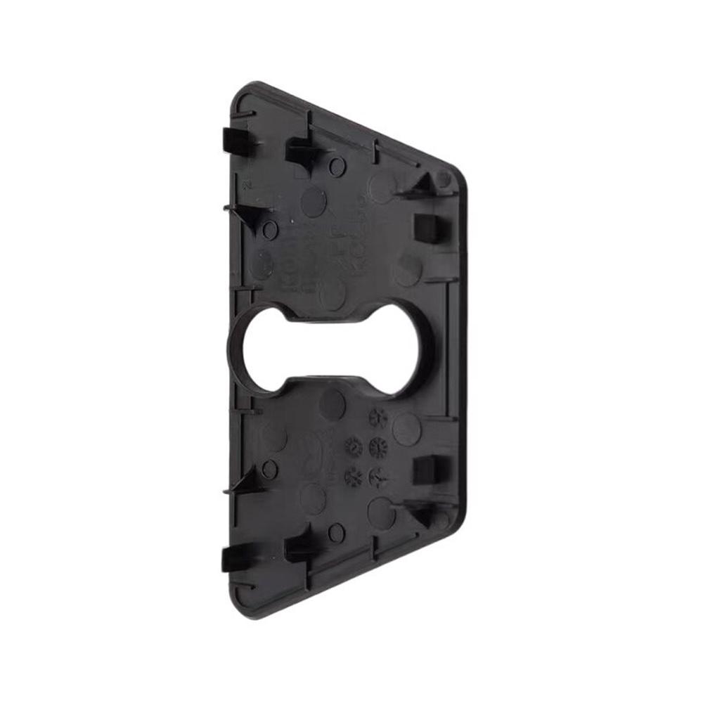 KB7W-68-894A Накладка стойки замка багажника для Mazda CX-5 CX-8