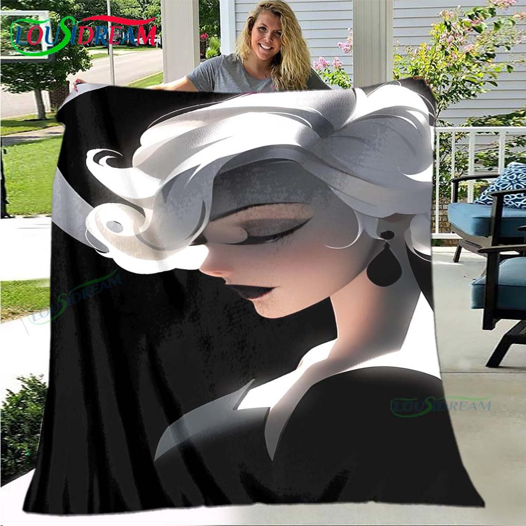 Fashion New Woman-Sexy Pattern Blanket Flannel Thin Blanket Portable Home Travel Office Lunch Break Blanket Birthday Gift