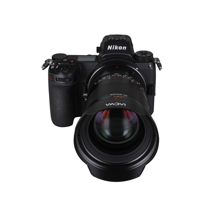Полнокадровый беззеркальный объектив Laowa 45mm f/0.95 с переключателем ступенчатой/бесступенчатой диафрагмы для байонетов RF/Z/E