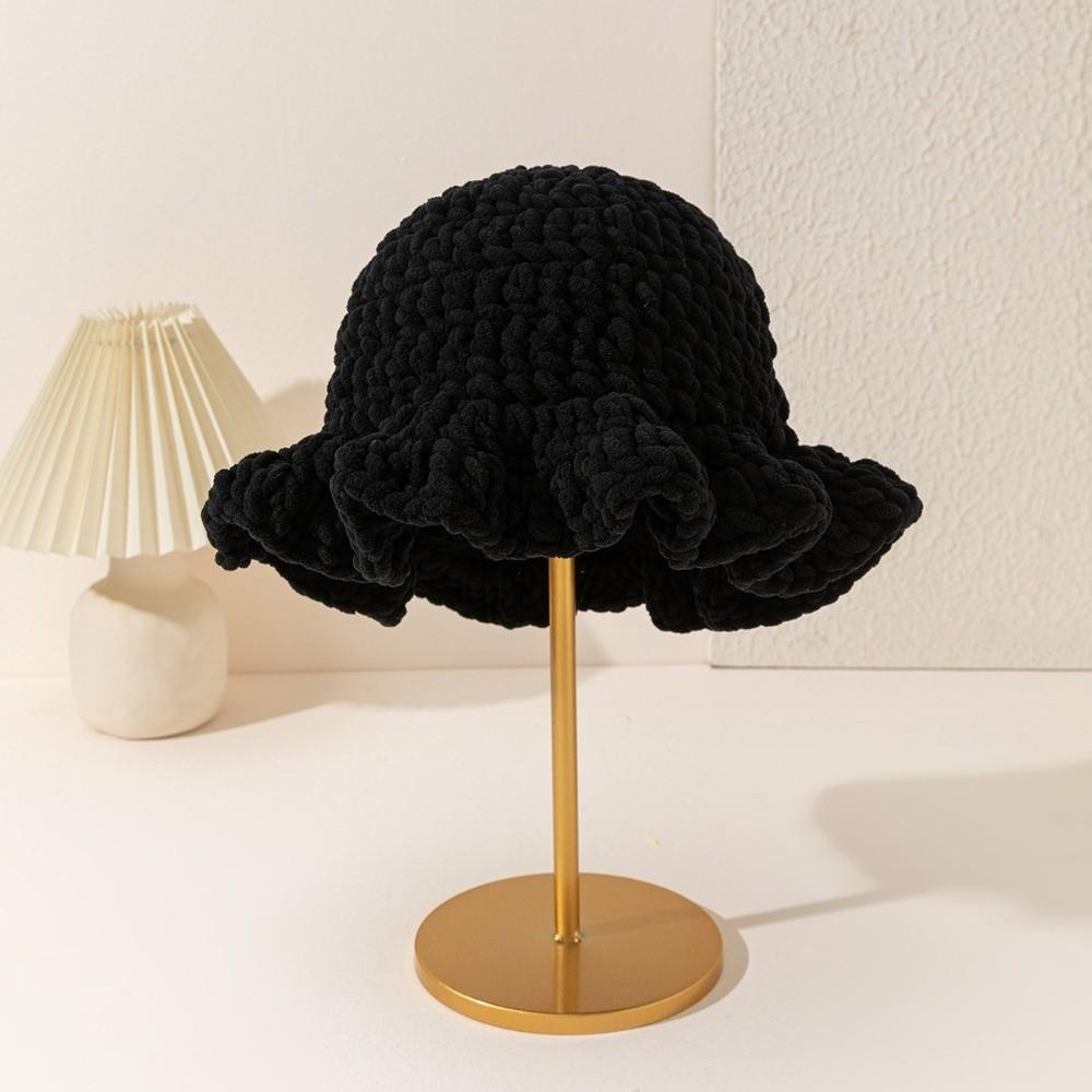 Handcrafted Knitted Beanie Cable Knit Winter Warm Bucket Hat Ruffled Edge Fisherman Hat Outdoor
