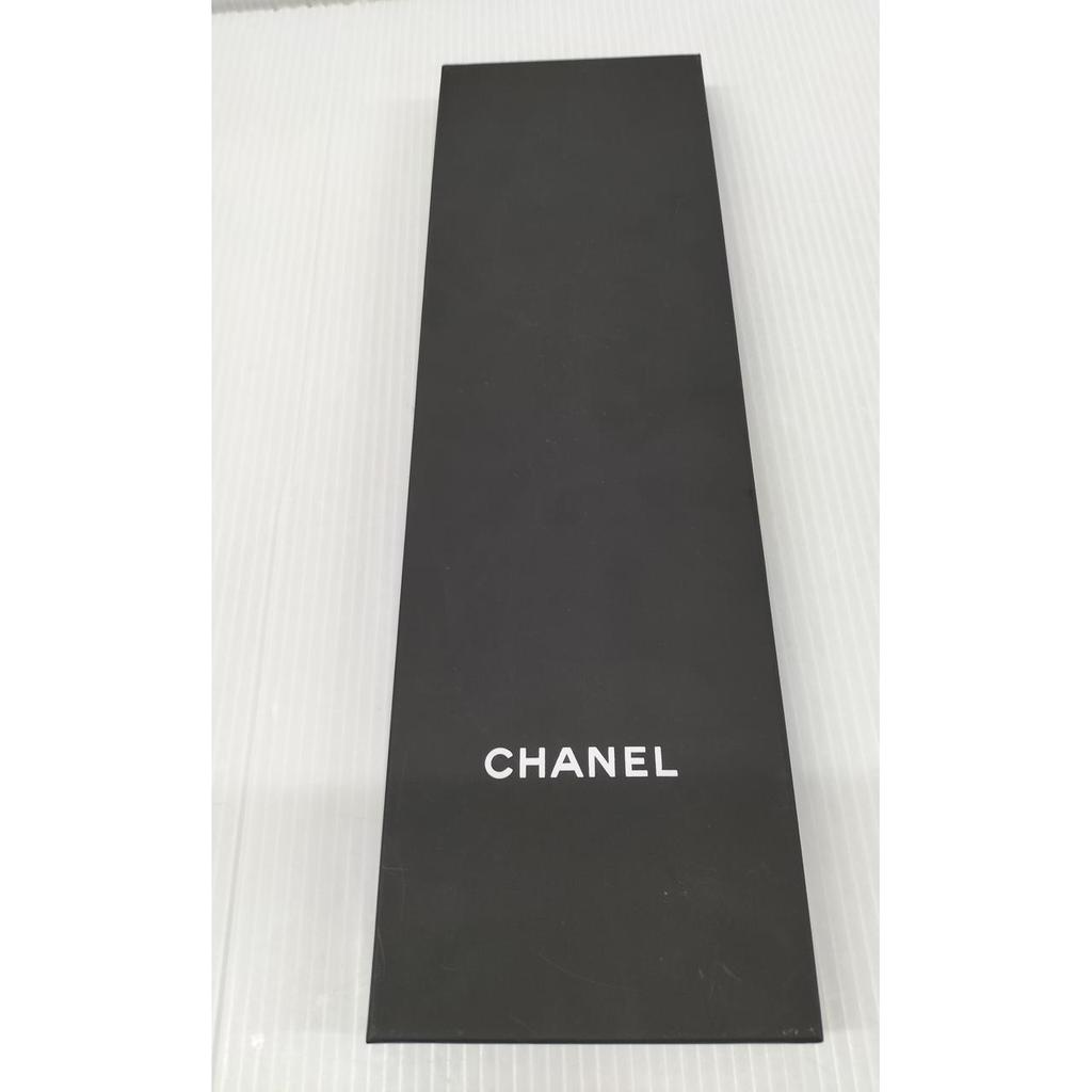 Б/у Синий шелковый платок CHANEL для волос