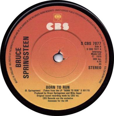7-дюймовая пластинка BRUCE SPRINGSTEEN - Born To Run SCBS7077 CBS 1979 UK Рок Б/У