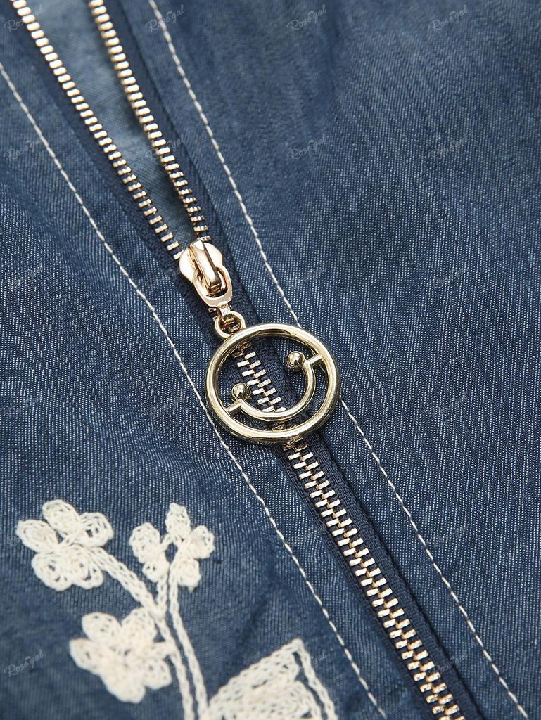 Rosegal Plus Size Jacquard Embroidery Flowers Rivet Zip Up Leaf Buckle Cold Shoulder T-shirt