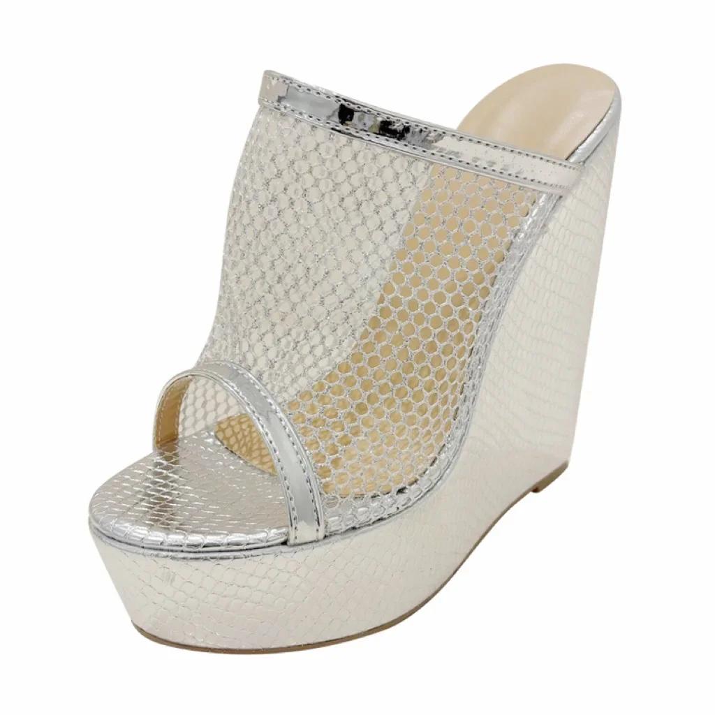 Новые золотисто-серебряные тапочки на танкетке для женщин, с открытым носком на платформе, сетчатые, дышащие, удобные, сандалии на каблуке толщиной 14 см, пляжная обувь для отдыха на природе