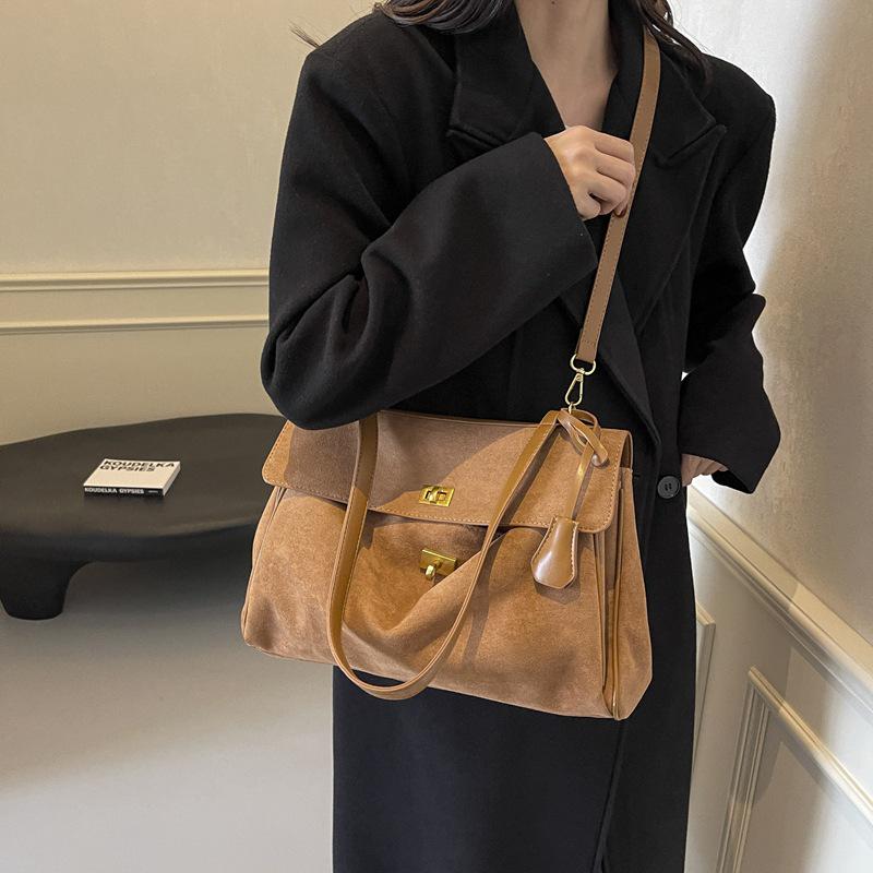 Retro-Style Frosted Texture Women's Commuting Bag 2025 - Large Capacity Shoulder Bag