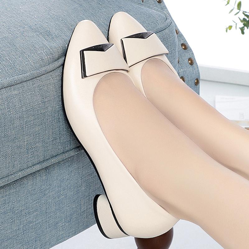 Женские туфли из натуральной кожи, на маленьком каблучке