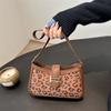 Early Spring New Popular Leopard Print Personalized Fashion Versatile Underarm Bag Women's Foreign Style Light Luxury Niche Design Shoulder Bag